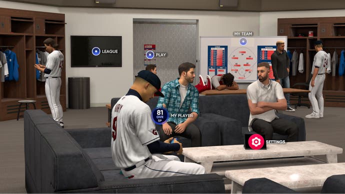 Auf dieser Aufnahme aus MLB: The Show hängen die Spieler in der Halle ab.