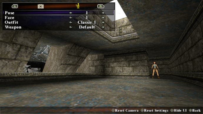 In dieser Ansicht des Fotomodus von Tomb Raider Remastered posiert Lara in einer Gruft